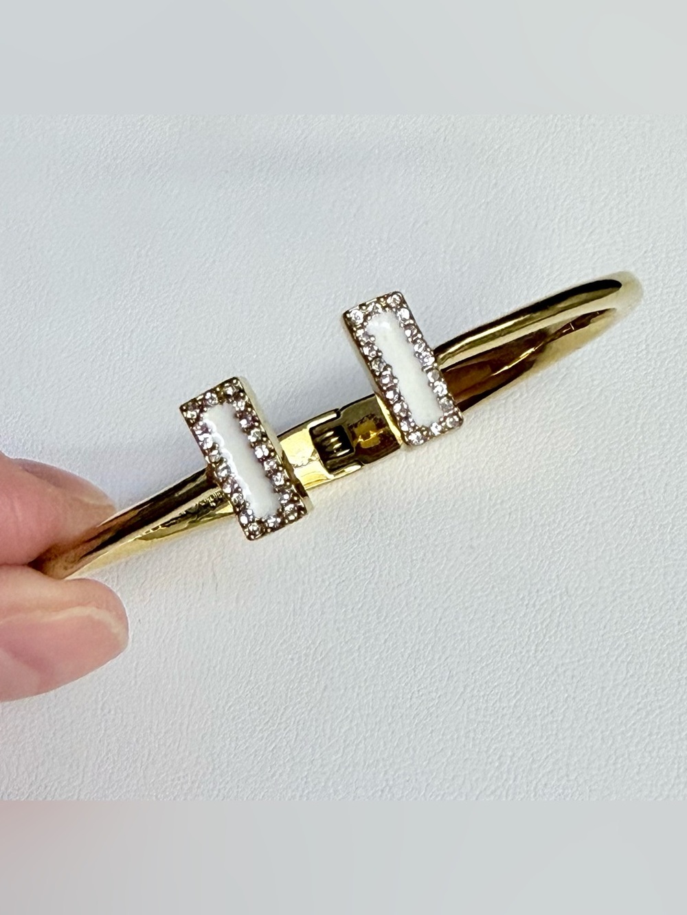 Kate Spade Raising The Bar Hinged Cuff Bracelet Gold Tone Pavé Crystal Cream - Picture 2 of 5